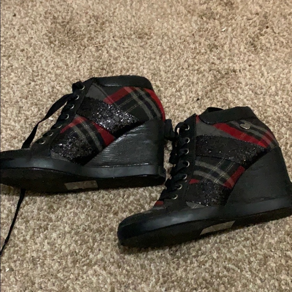 Wedges - Picture 4 of 4